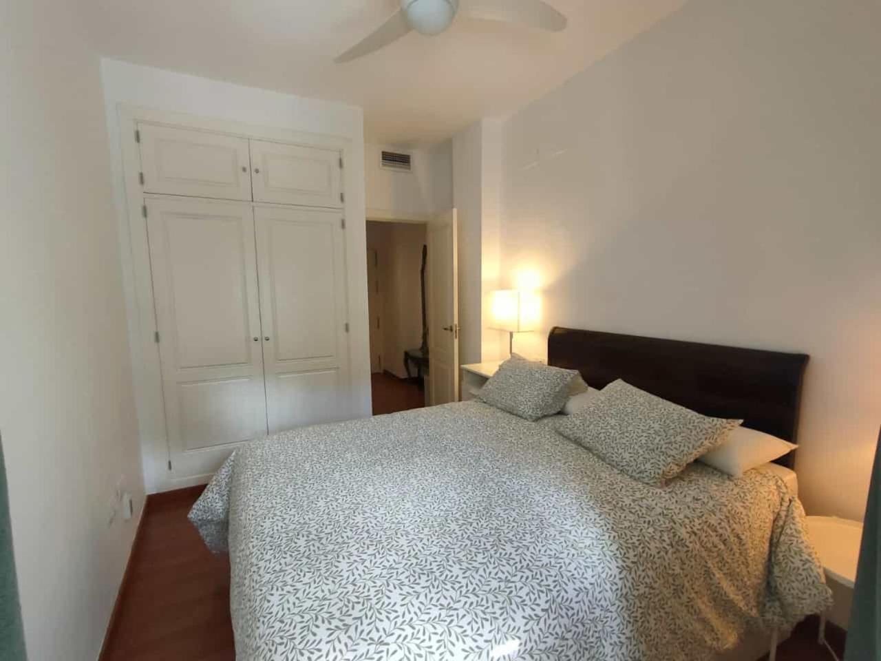 Alameda 1 Dormitorio Sevilla Eksteriør billede